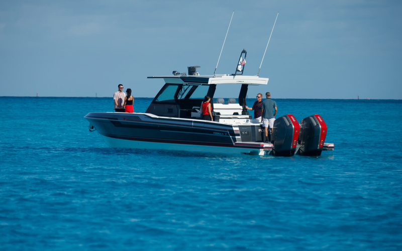 Formula 387 Center Console Sport