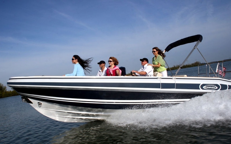 Novurania Chase 23