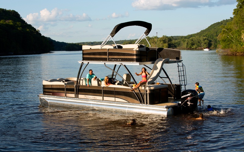 Premier Pontoons Boundary Waters 310 Sky Deck