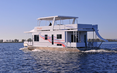 Lodka Haus LH 101