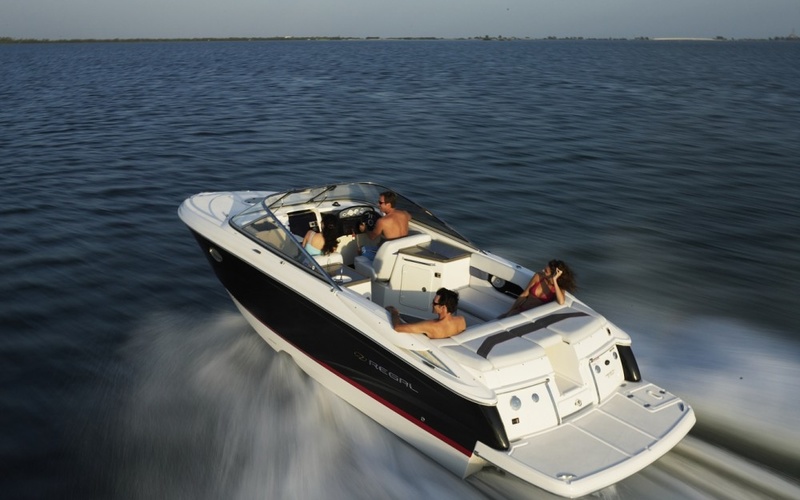 Regal 2750 Cuddy