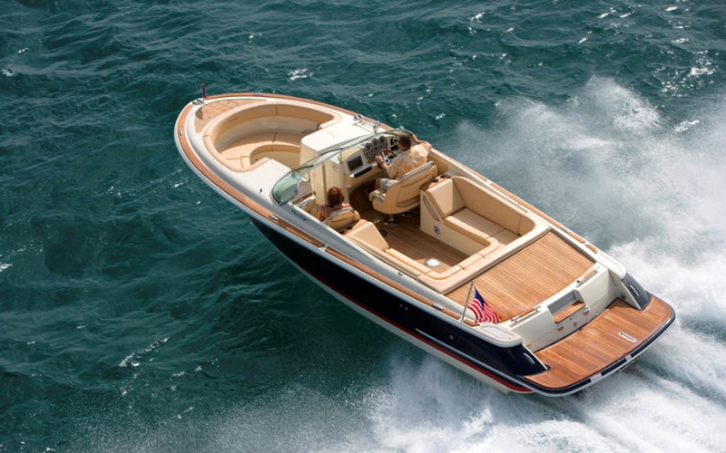 Chris-Craft Launch 30