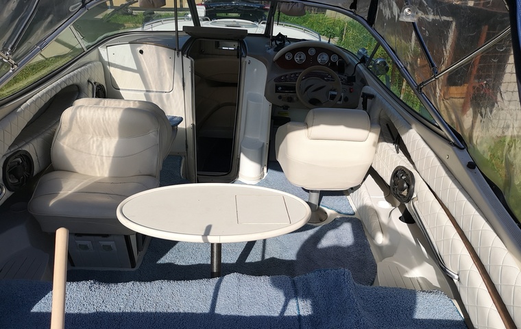 Maxum 2400 (2001)