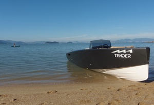 Tender Boats