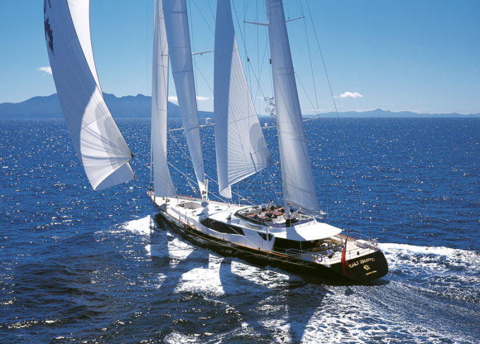 Alloy Yachts Drumbeat