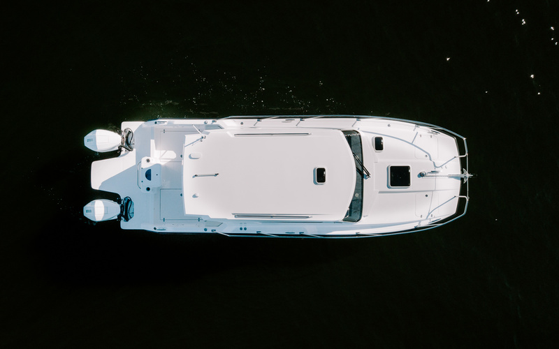 ArrowCat 320 Coupe