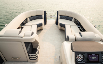 Harris Grand Mariner 270