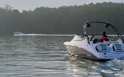 Yamaha 212SE