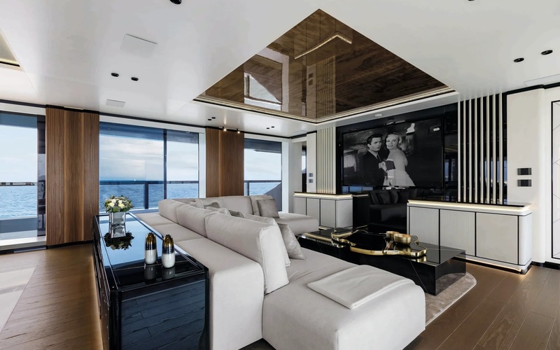 Crownline E 275