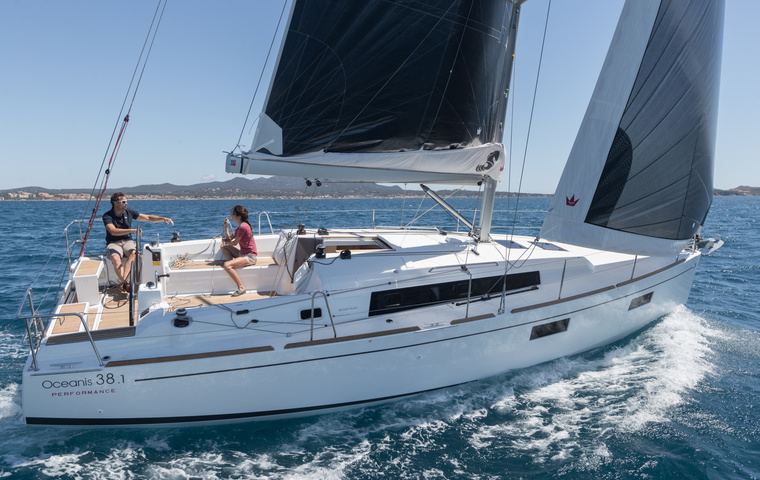 Beneteau Oceanis 38.1 (2022)
