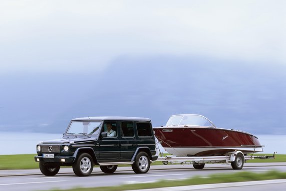 The venerable Mercedes Gelaendewagen with the classic Boesch boat on a trailer