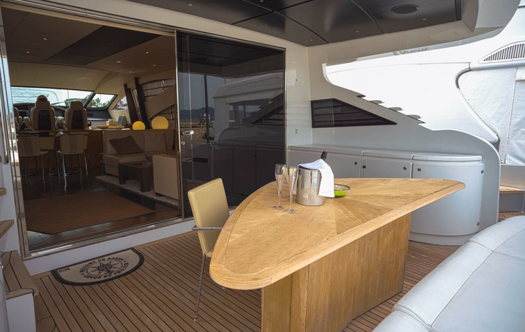 Pershing 90 (2008)