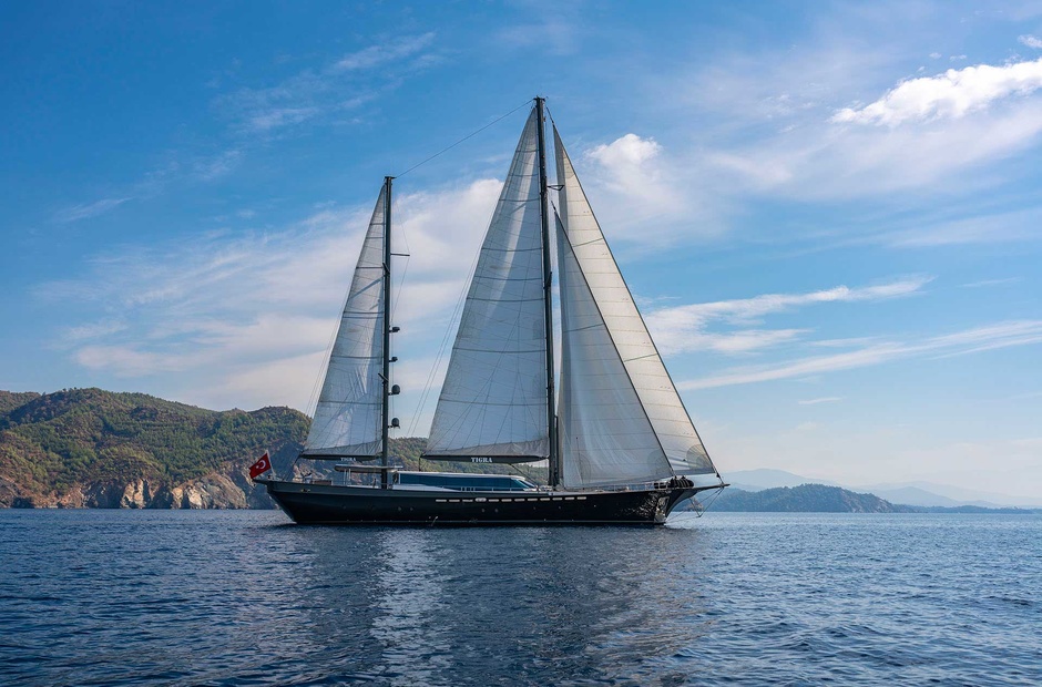 Mastori Yachts Tigra
