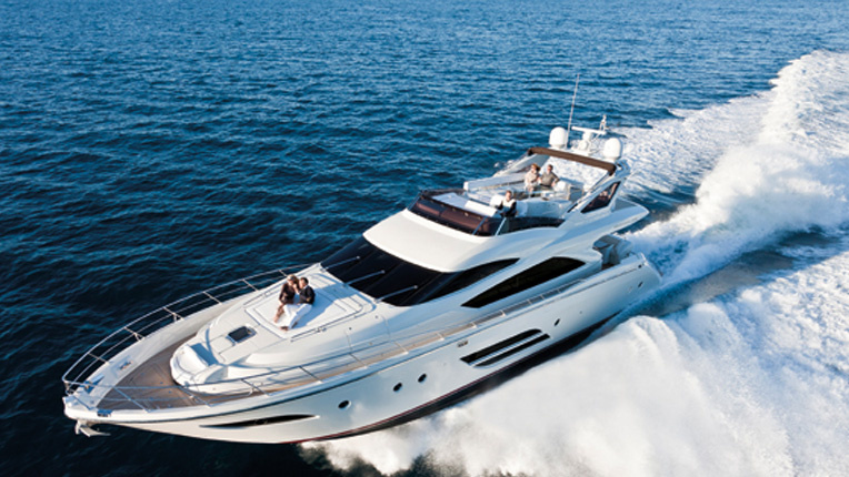 Dominator 720