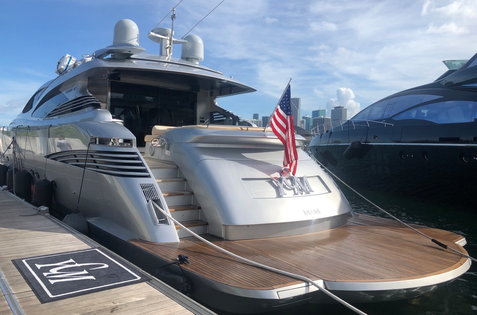 Pershing YCM 90