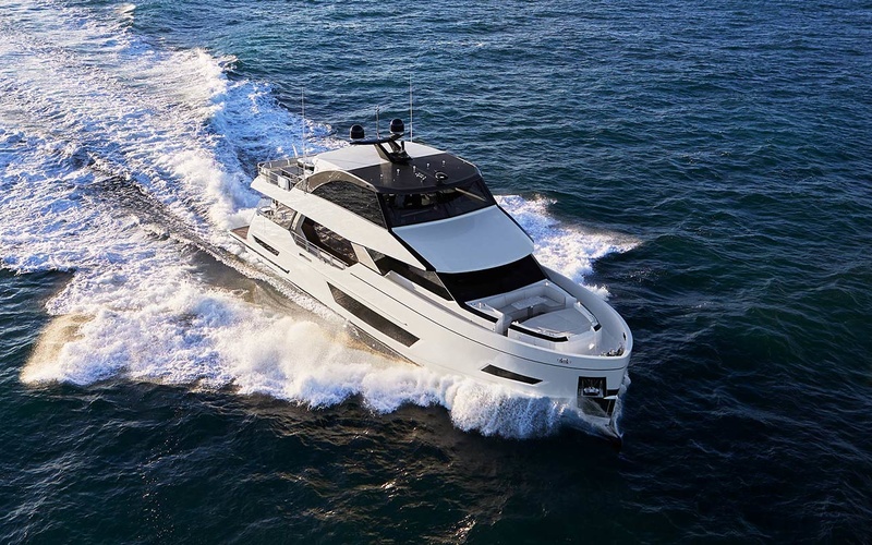 Ocean Alexander 84R Enclosed