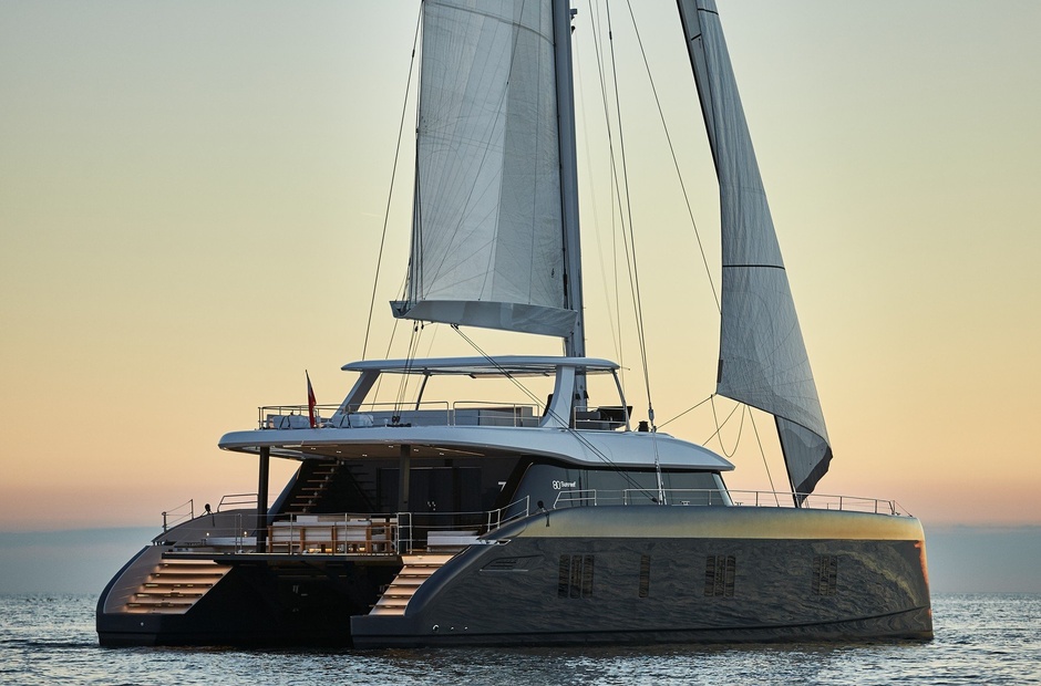 Sunreef Above