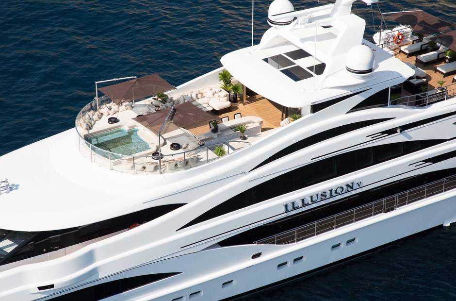 Benetti Illusion V