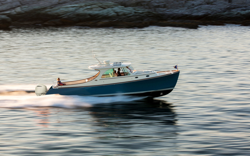 Hinckley 35
