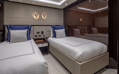 Brandsma Luna 34