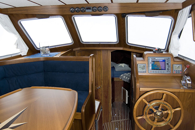 Nauticat  331