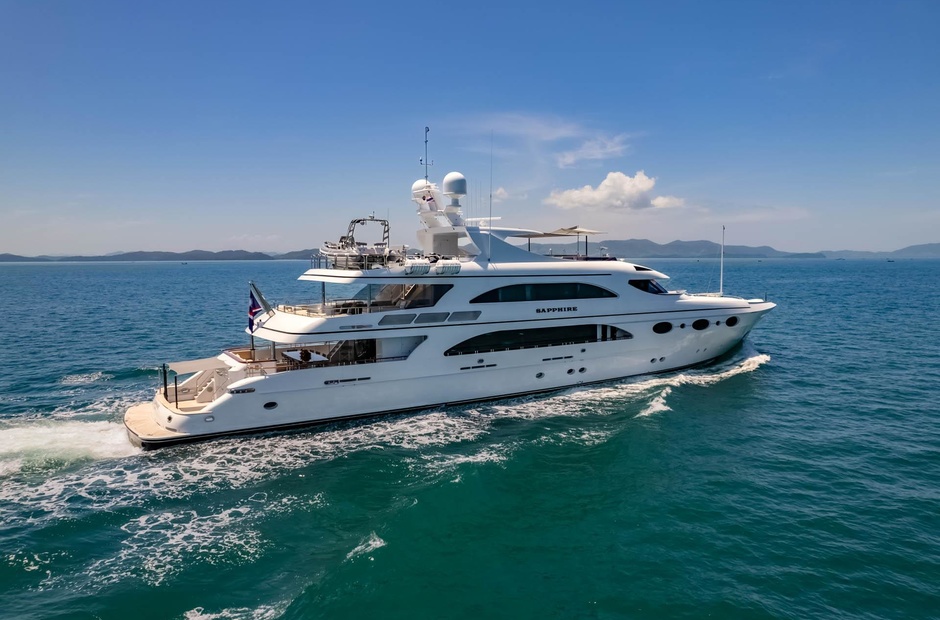 Trinity Yachts Sapphire