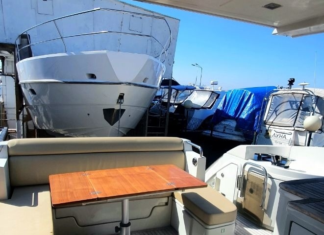 Azimut 43S (2008)