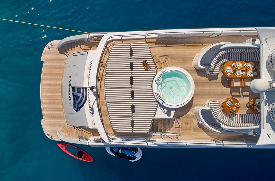 Heesen Alma
