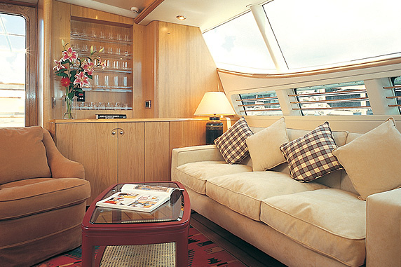 Pendennis Shipyard Tenaz