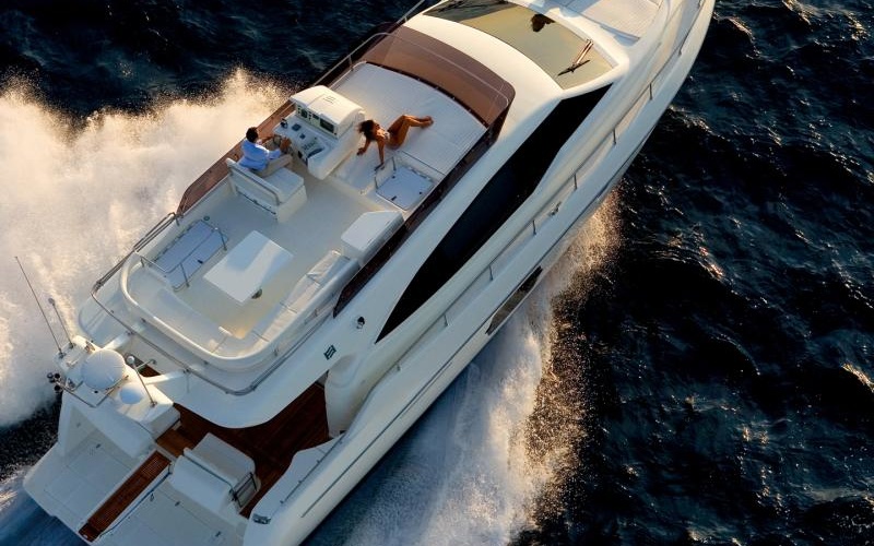 Ferretti 530