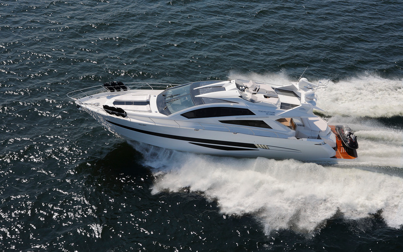 Galeon 700 Skydeck