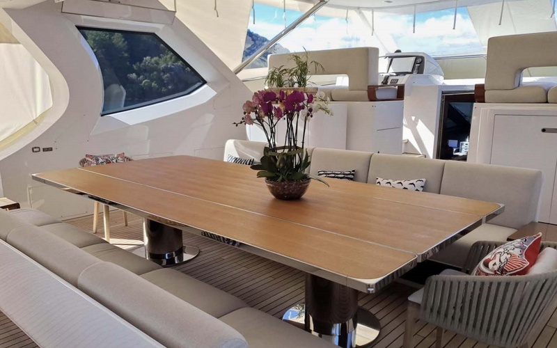 Premier Pontoons Alante