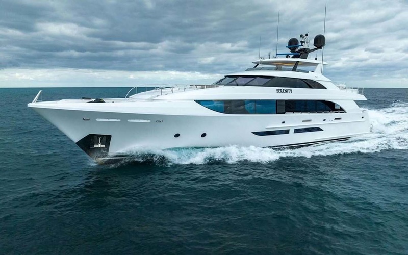 MCP Yachts 40