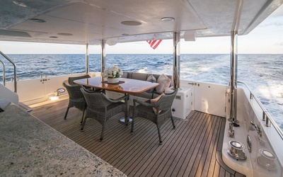 Outer Reef  720 Deluxbridge MY