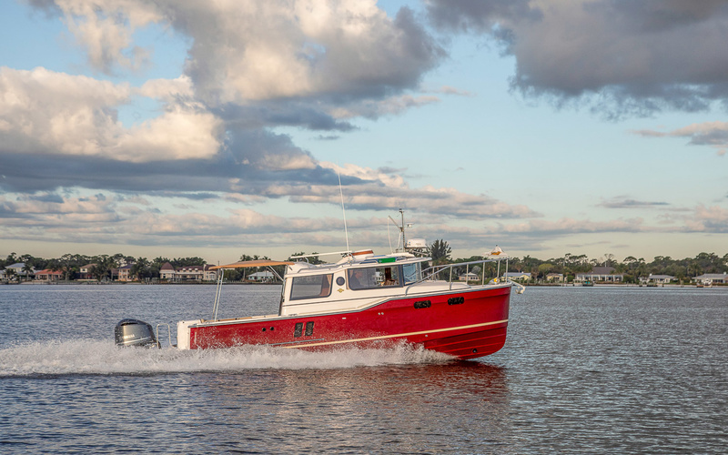 Ranger Tugs R-27