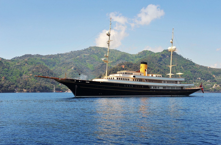 Corsair Yachts Nero