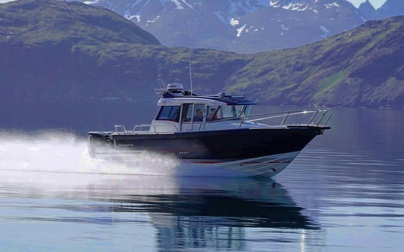 Arctic Boats Commuter 25