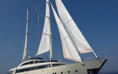 Yıldızlar Yachting Aresteas