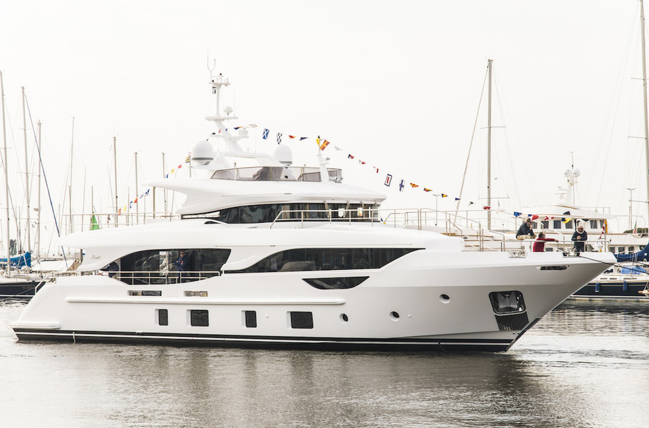 Benetti Uriamir
