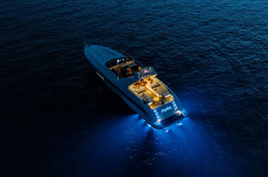 Mangusta Angelina