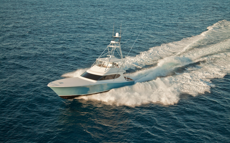 Hatteras GT 70