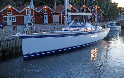 Hallberg-Rassy 57