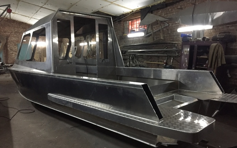 Bossforr 685 CABIN