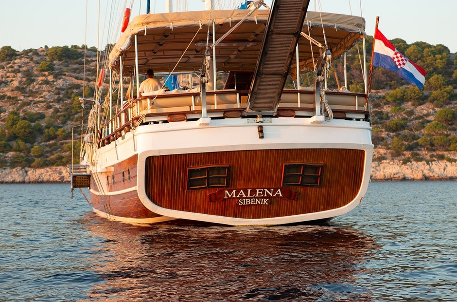 Custom Malena