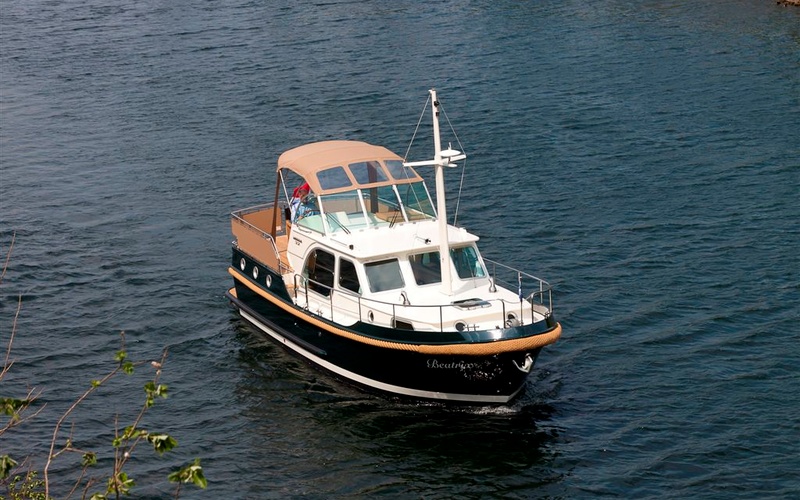 Linssen 32 AC