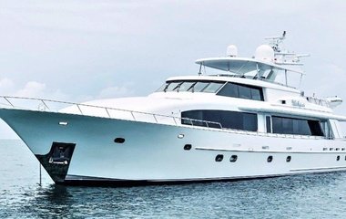 Crescent Custom Yachts Wire We Here