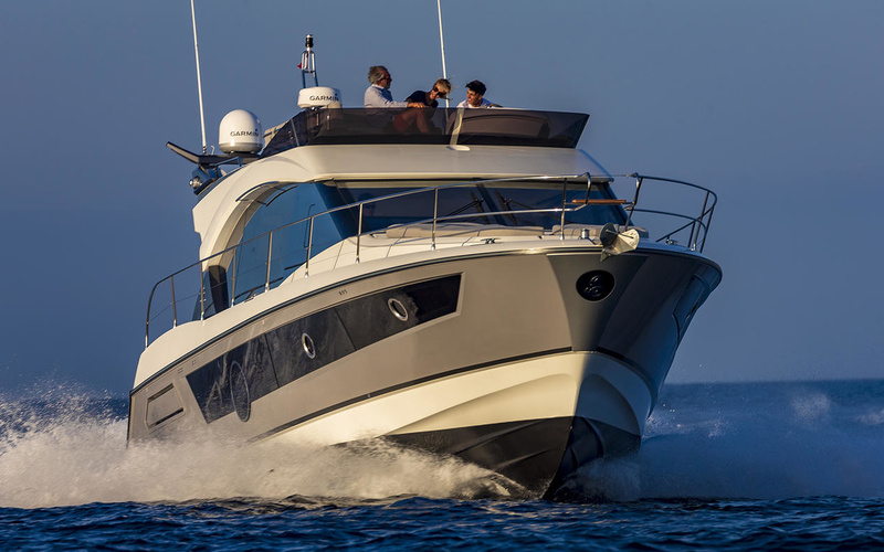 Beneteau Monte Carlo 52