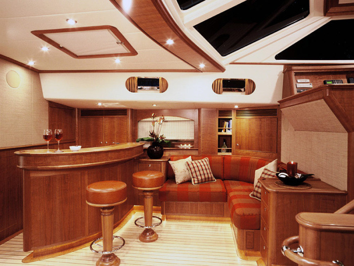 Alloy Yachts Chimera