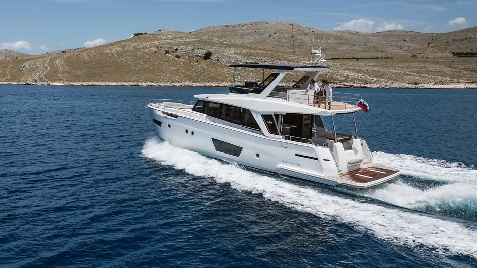 Greenline 58 Fly Hybrid