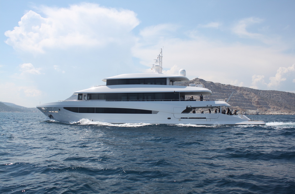 Golden Yachts  My Eden